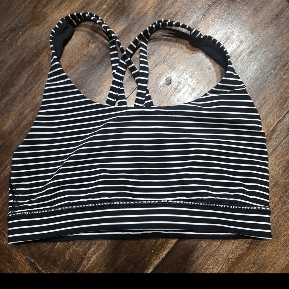lululemon athletica Black and White Striped Energy Sports Bra Size 4